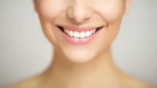 How to get plum and soft lips (White teeth)