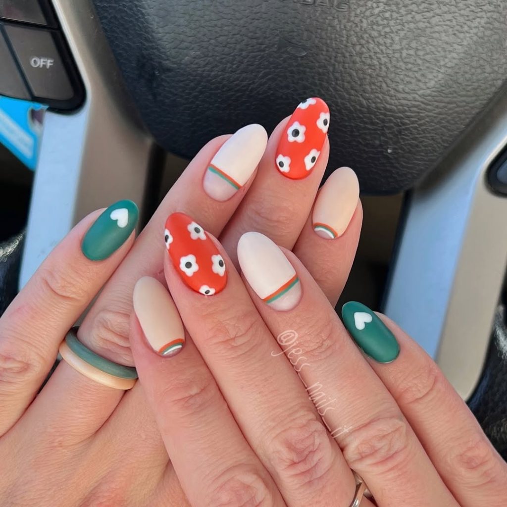 Floral boom bloom duff nails