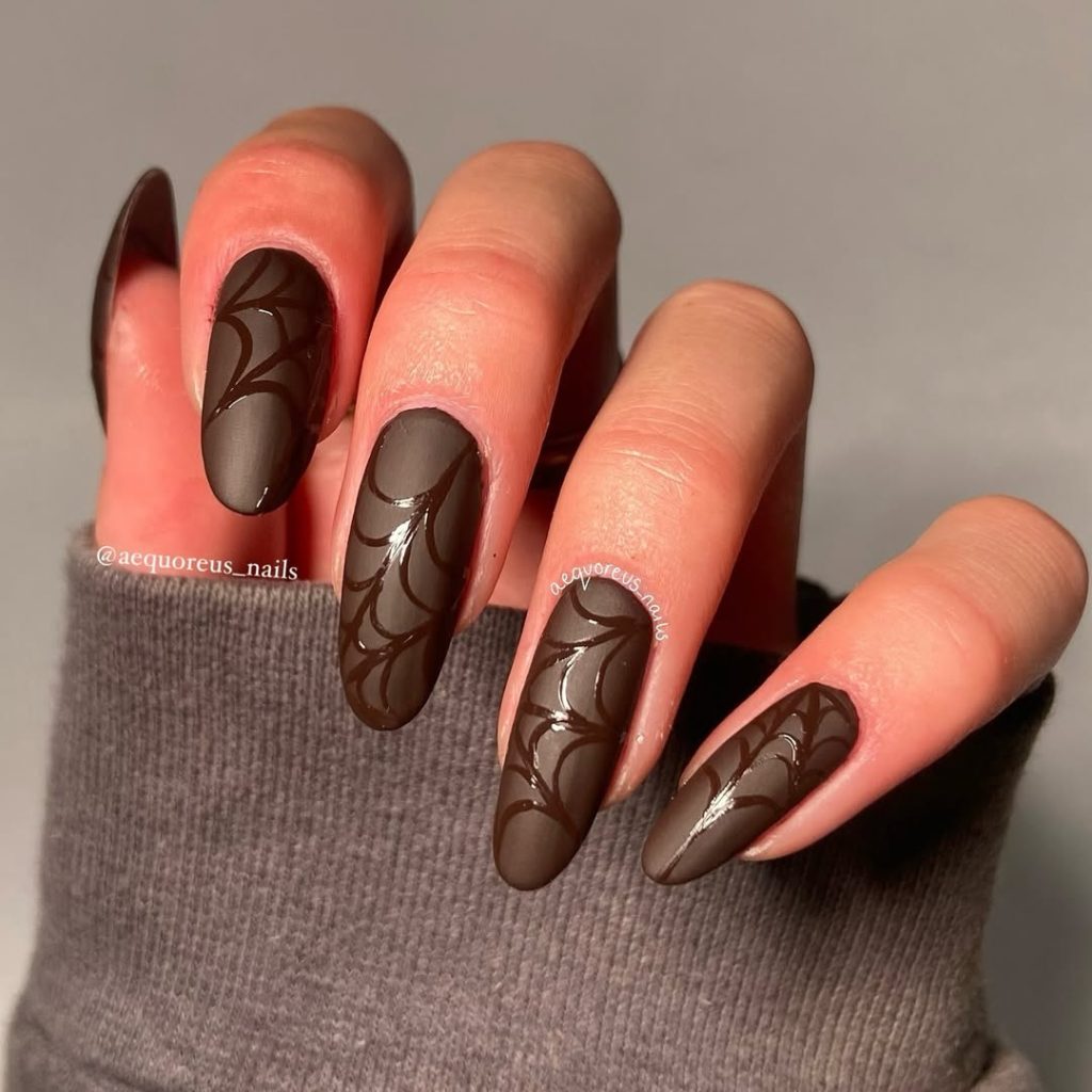 Brown autumn nail art