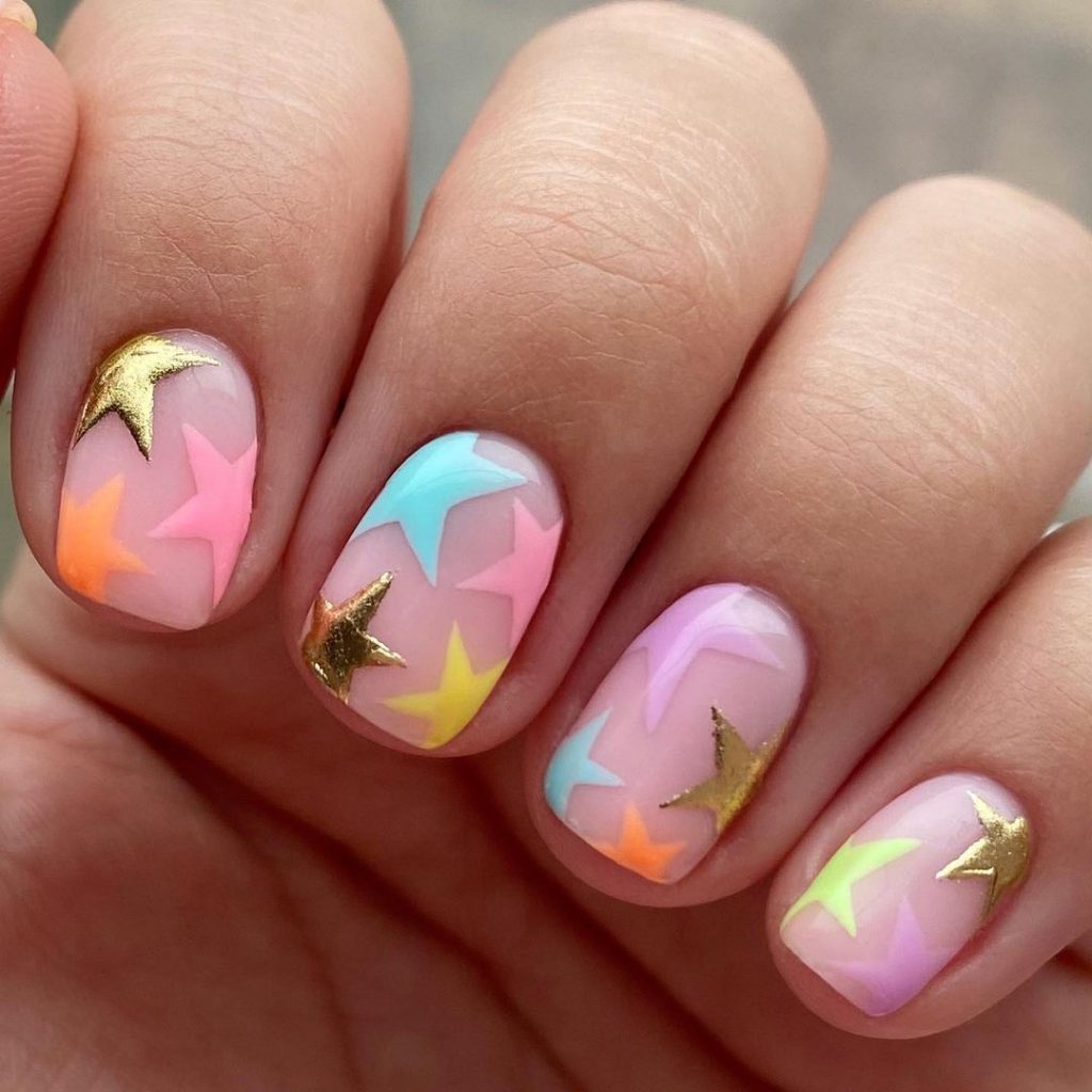 Starry nails designs for spring nails 2022