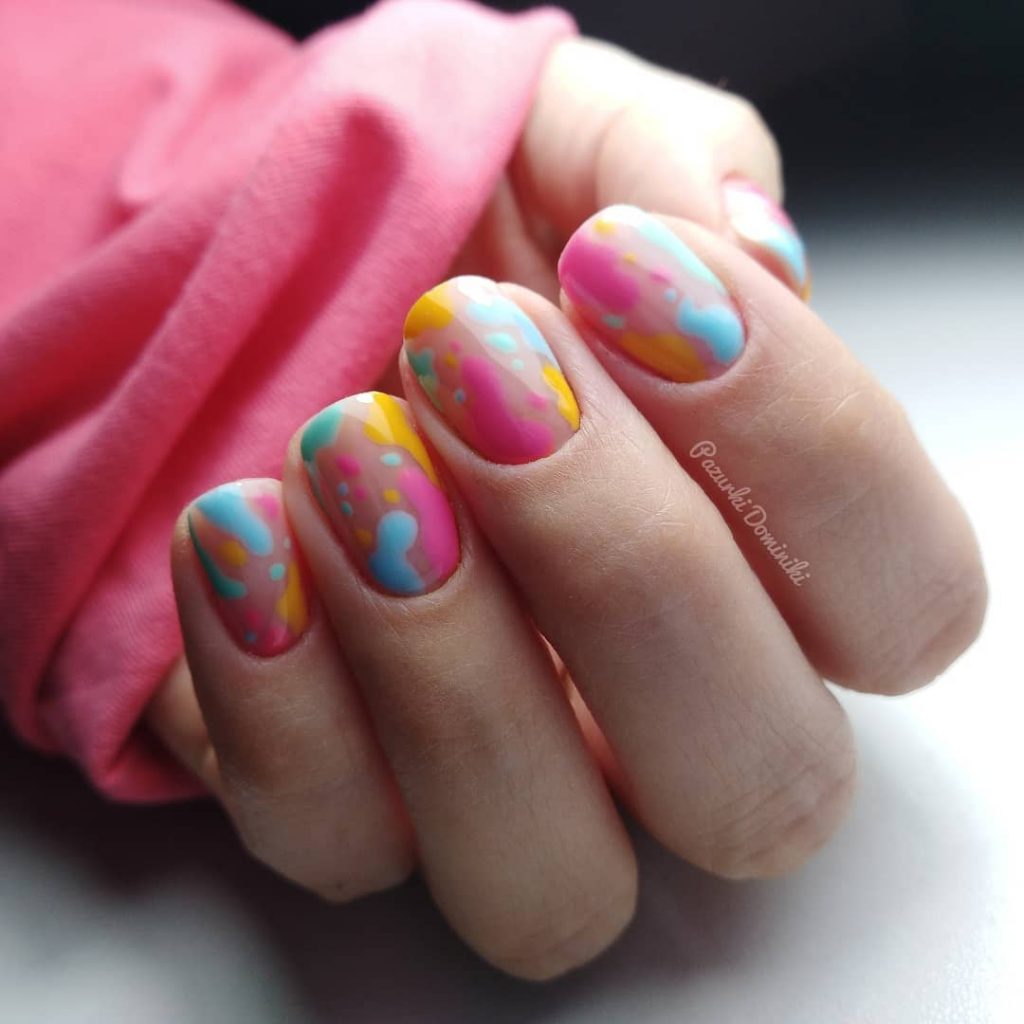 Abstract nail designs 