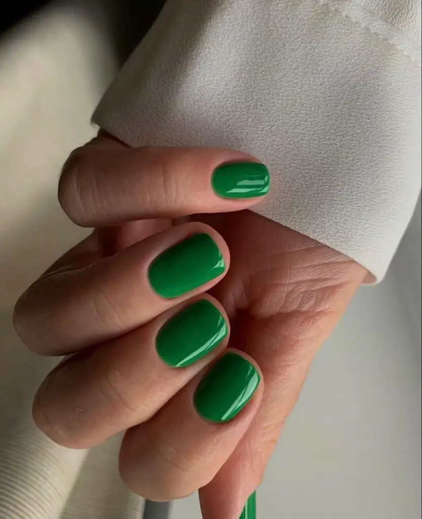 St. Patrick nails designs | Green nails 