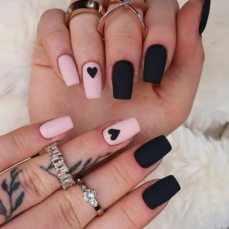 balck pink summer nails
