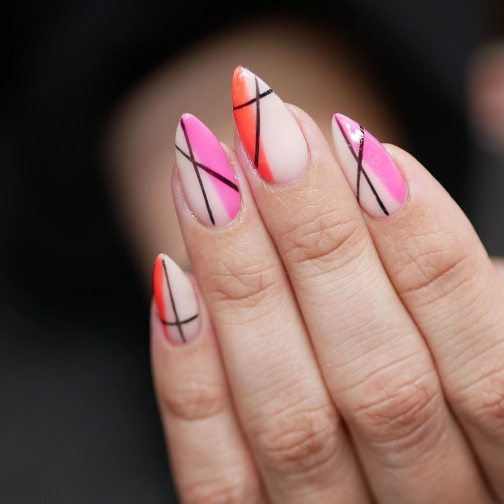 Symmetrical Nails ~ Nude nail ideas ~Morningko