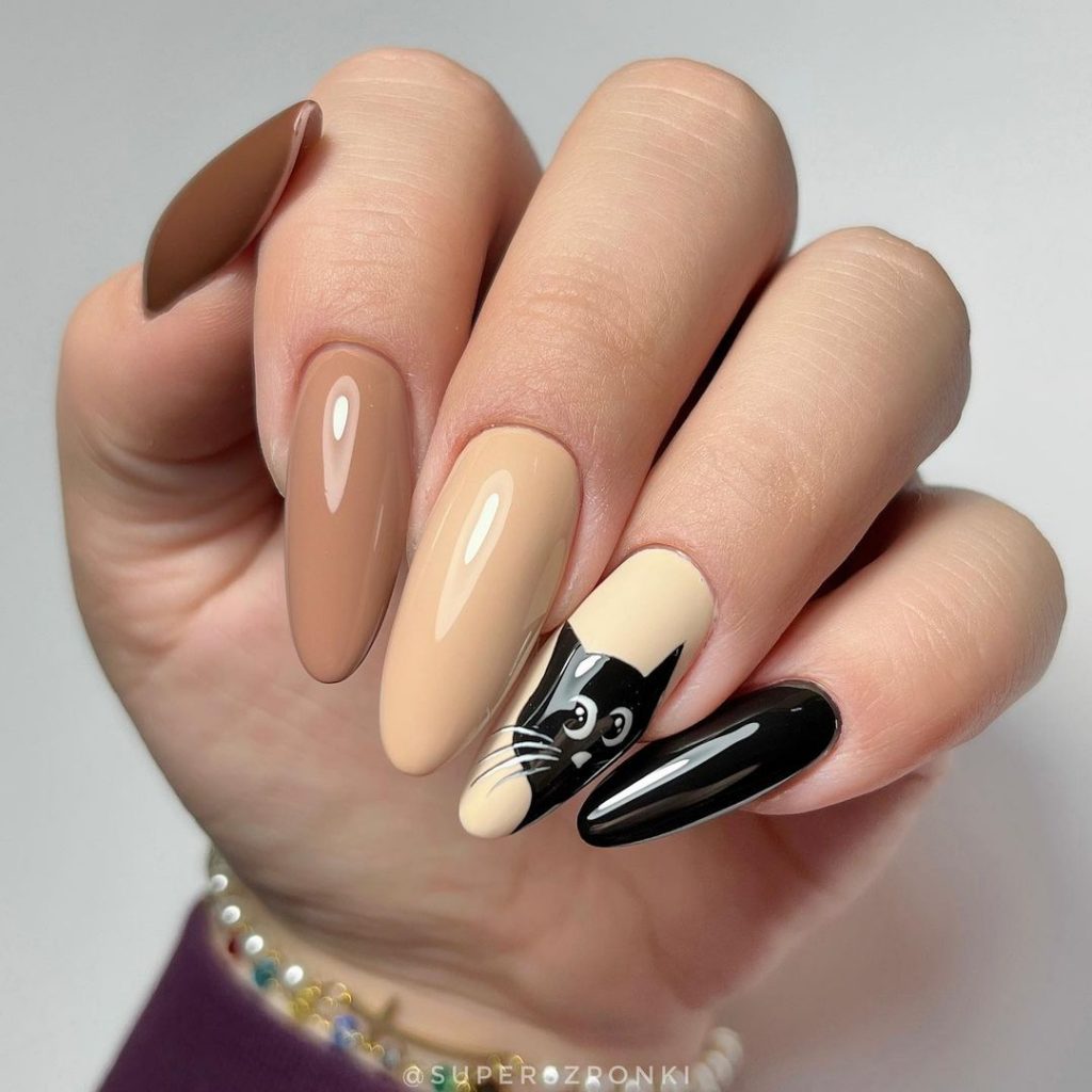 Brown nude nails 