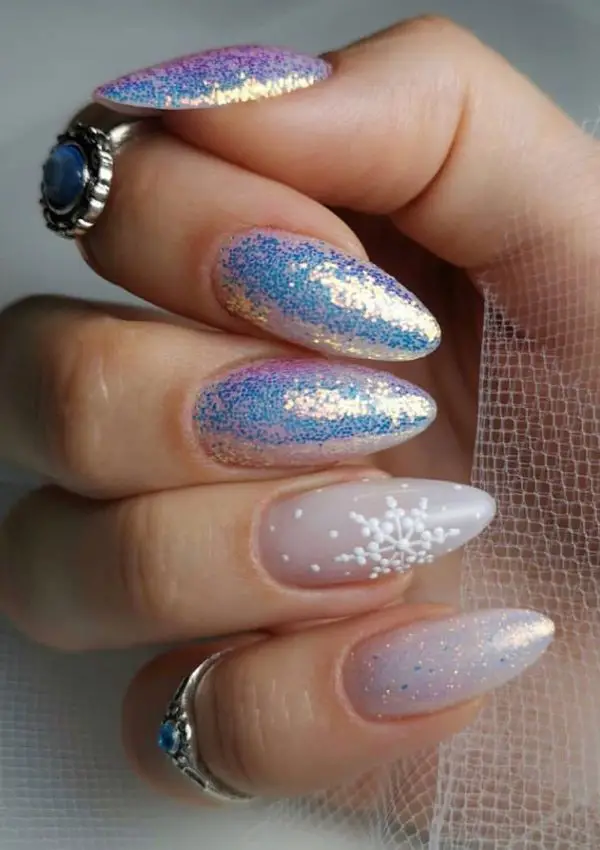 snowflake nail