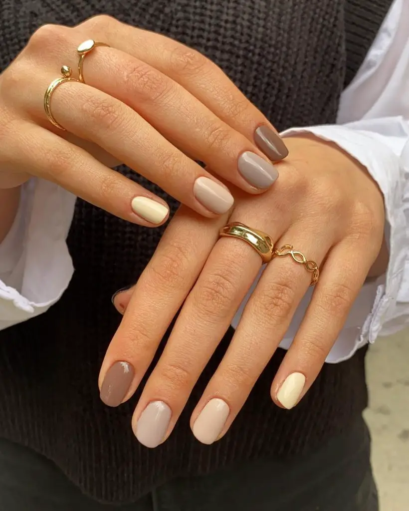 Short nail designs TO TRY IN 2023