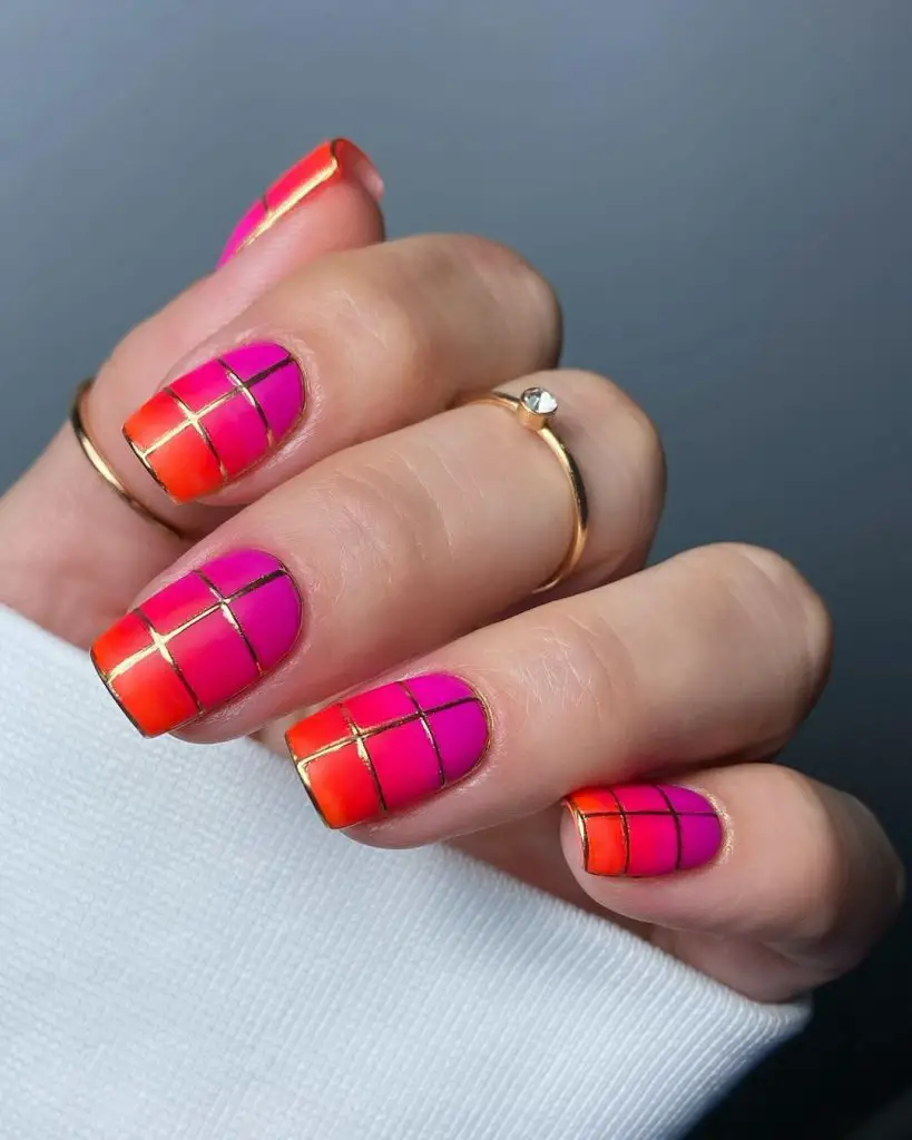 Plaid nails in 3d