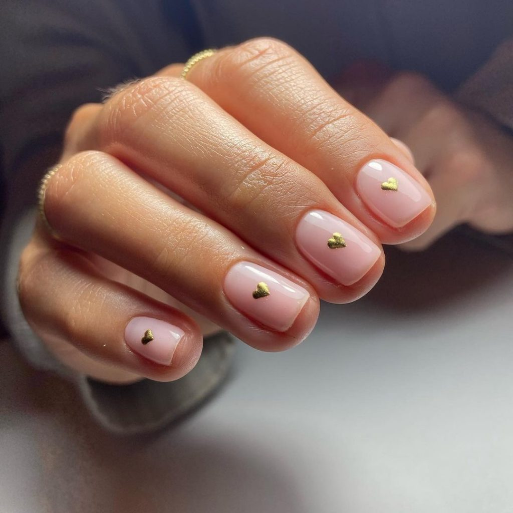 Minimalist heart nails for february manicures