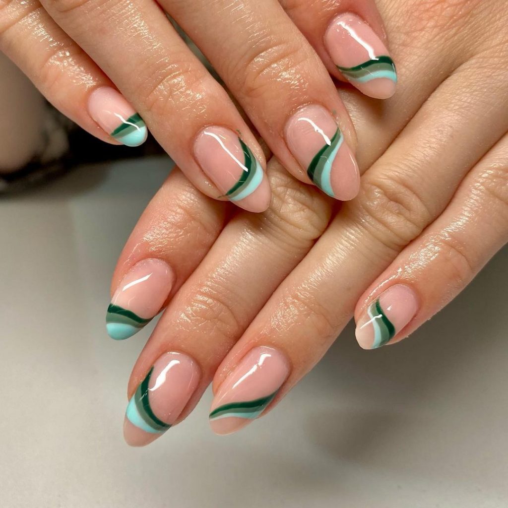 green swirl nail designs