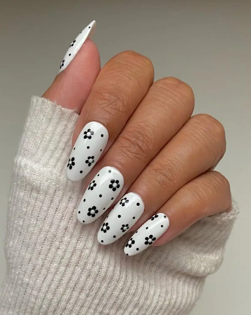 Basic monochrome floral nails