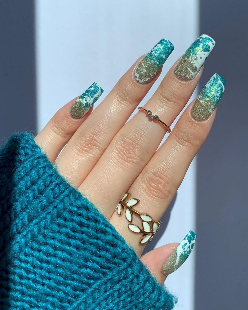20 Best Oceean-Inspired Nail Designs For Beach Trips – MorningKo