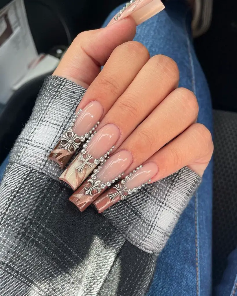 Brown coffin nails