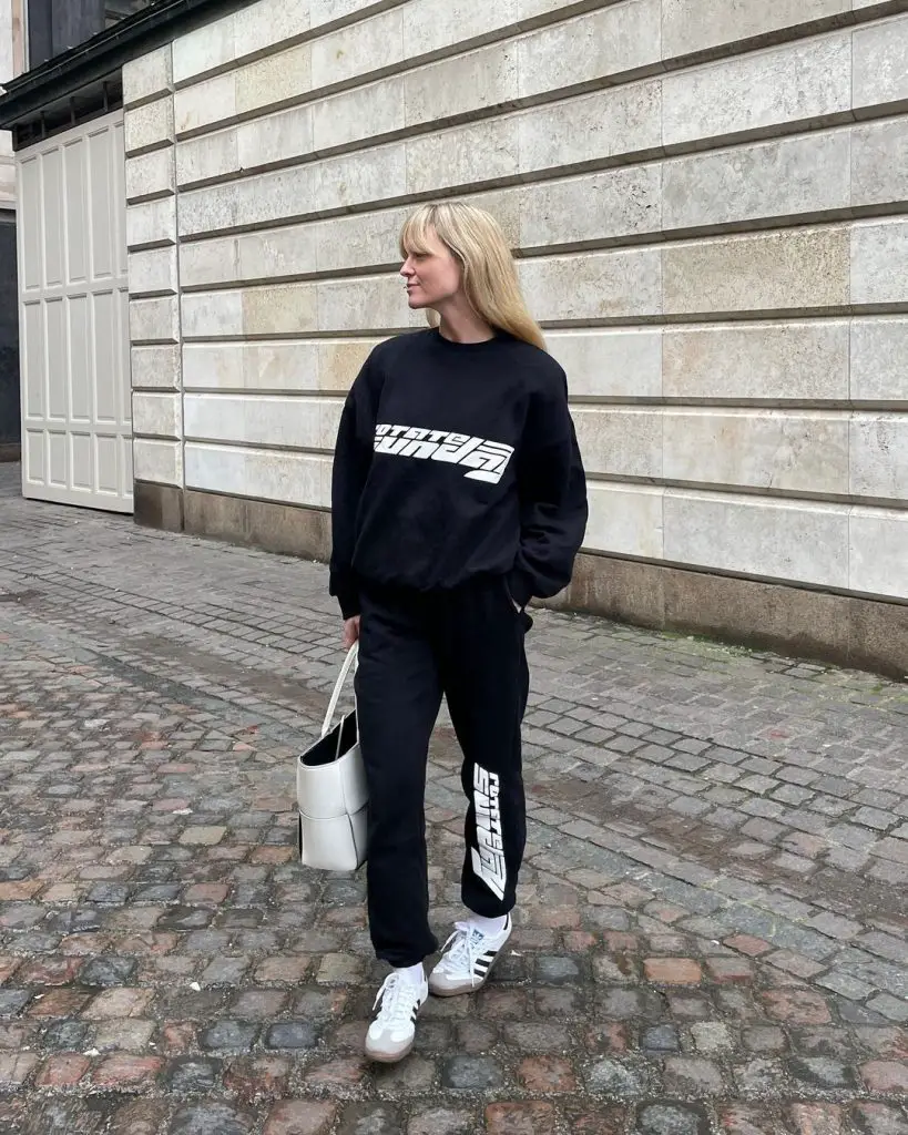 Black tracksuit outfits