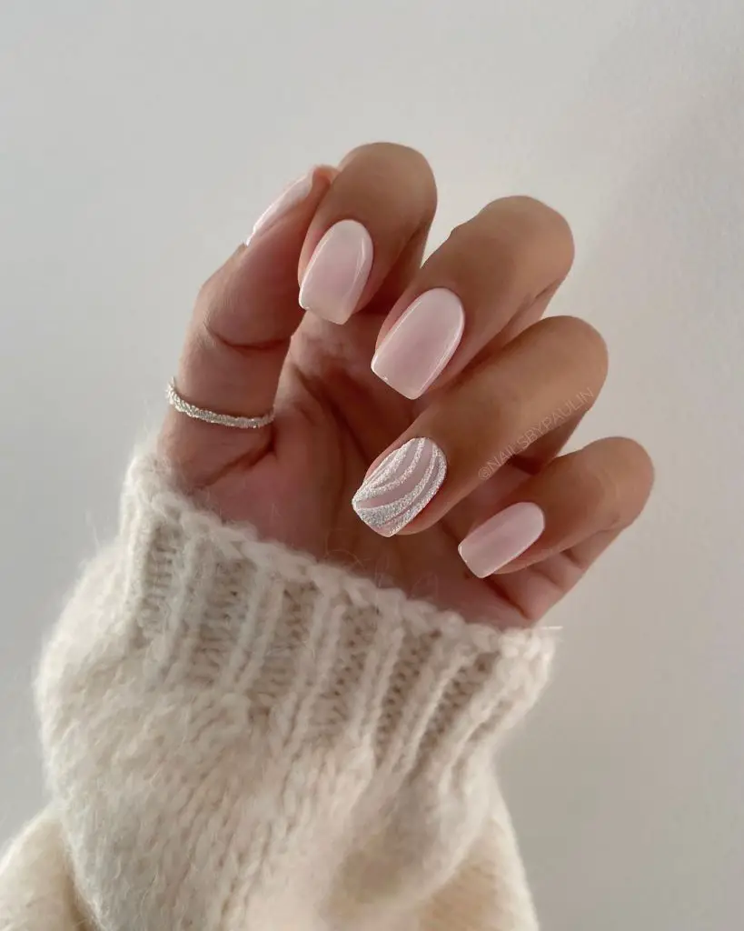 nude pink nails 