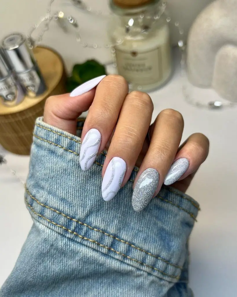 Gray glittery nails