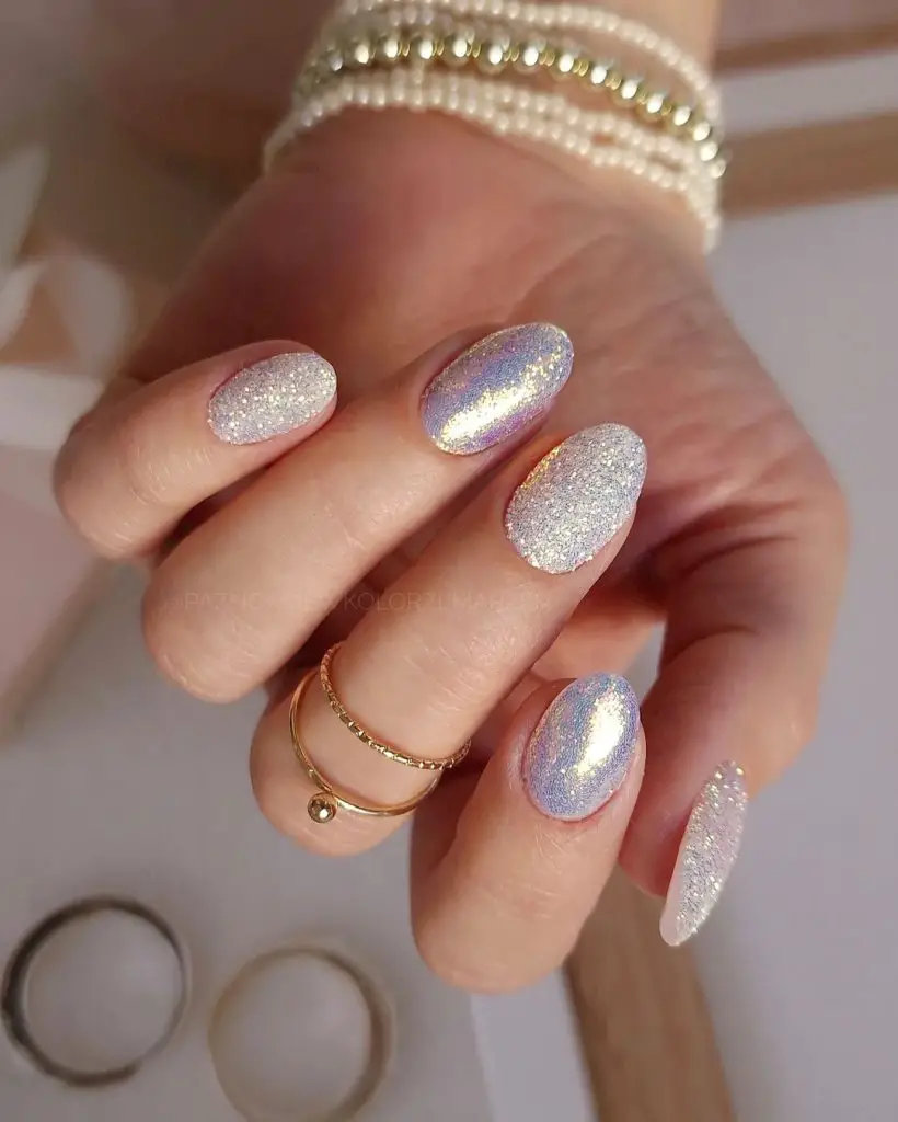 Glitter nail design