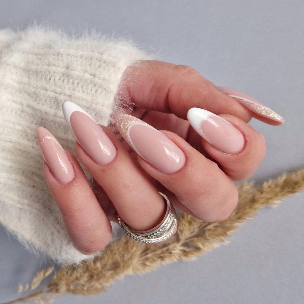 Glitter nude nail ideas