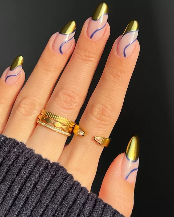 47 Simple Gold Nail Designs For Elegant Minimal Look