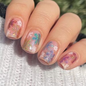 festive glitter nails for winter nails