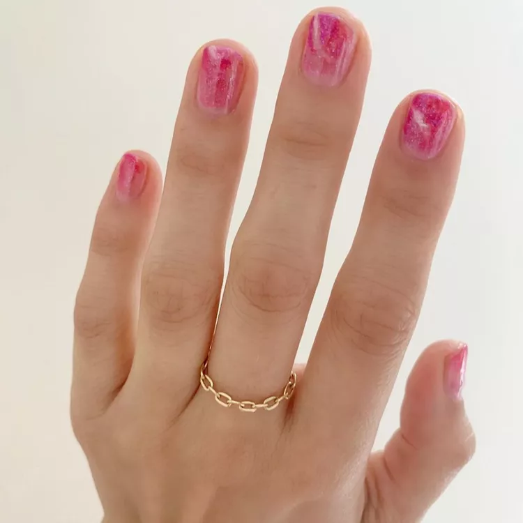 short pink nail designs