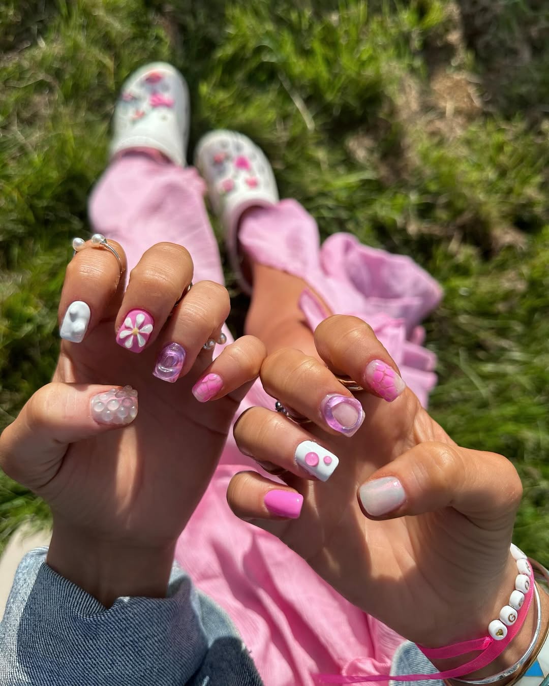 cutest pink and white nail designs