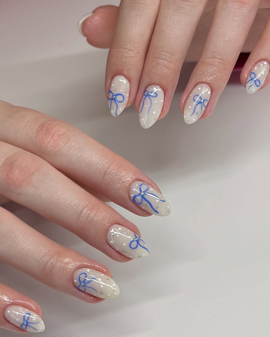 bow nails birthday manicures