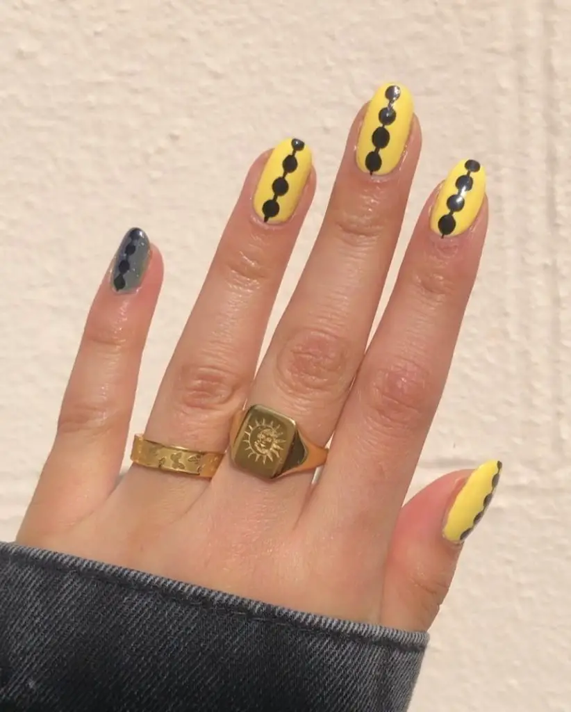 butter yellow nail designs