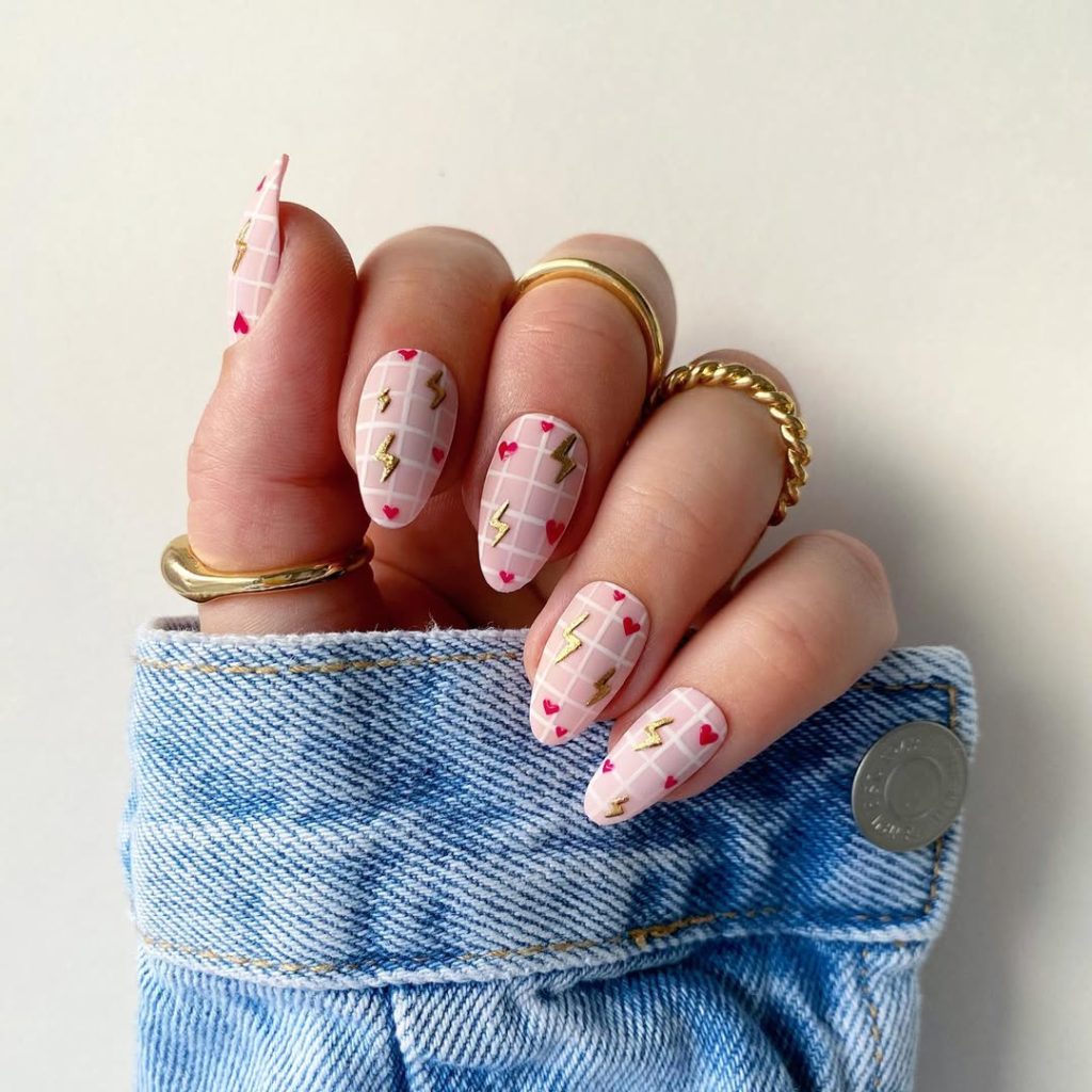 Lovestruck nail art ideas