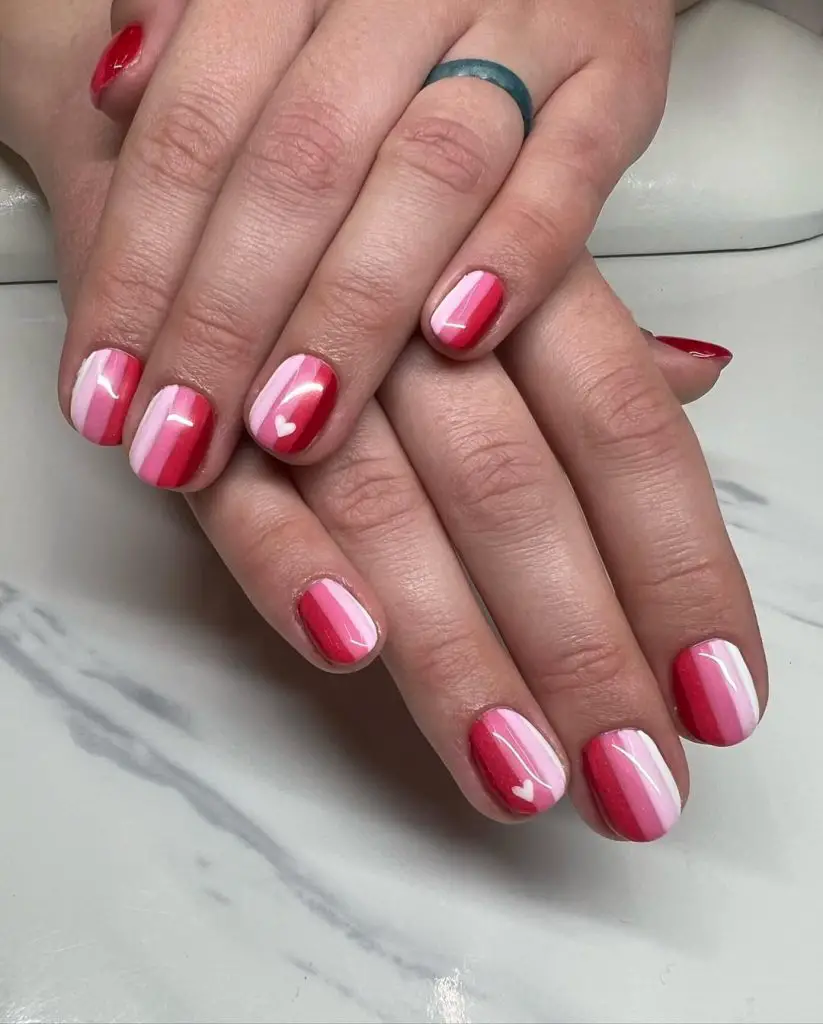 romantic striped nails