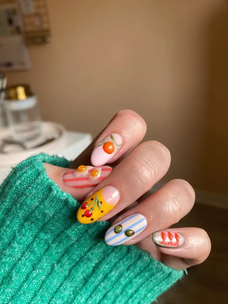 3D - charcuterie board striped nails