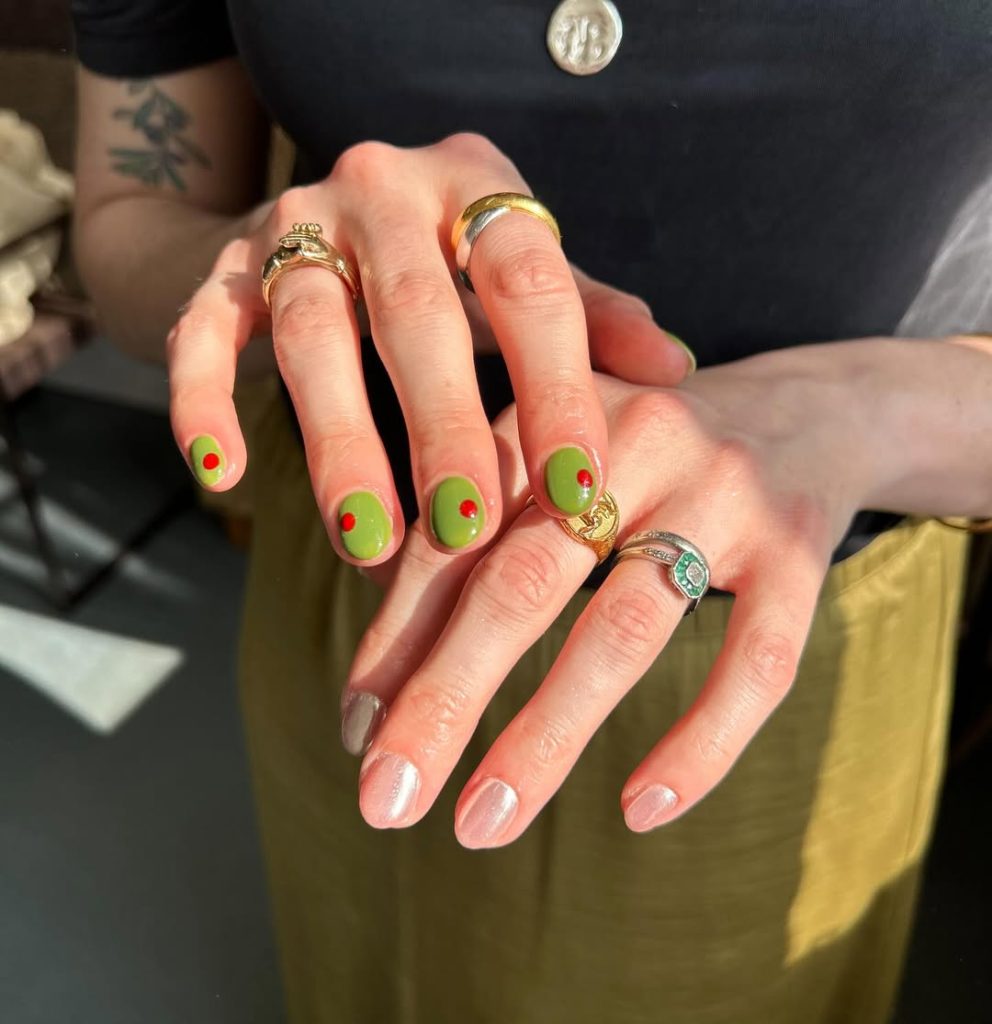 Chrome and olive nails