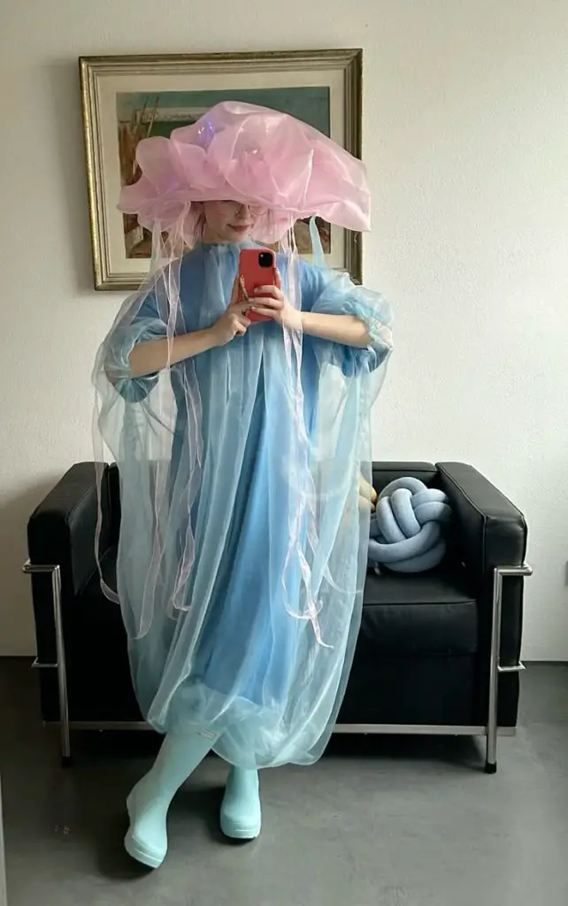 Jellyfish halloween costume solo