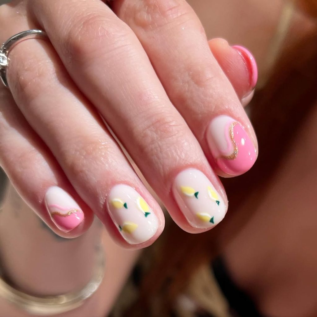 Lemons nails inspo