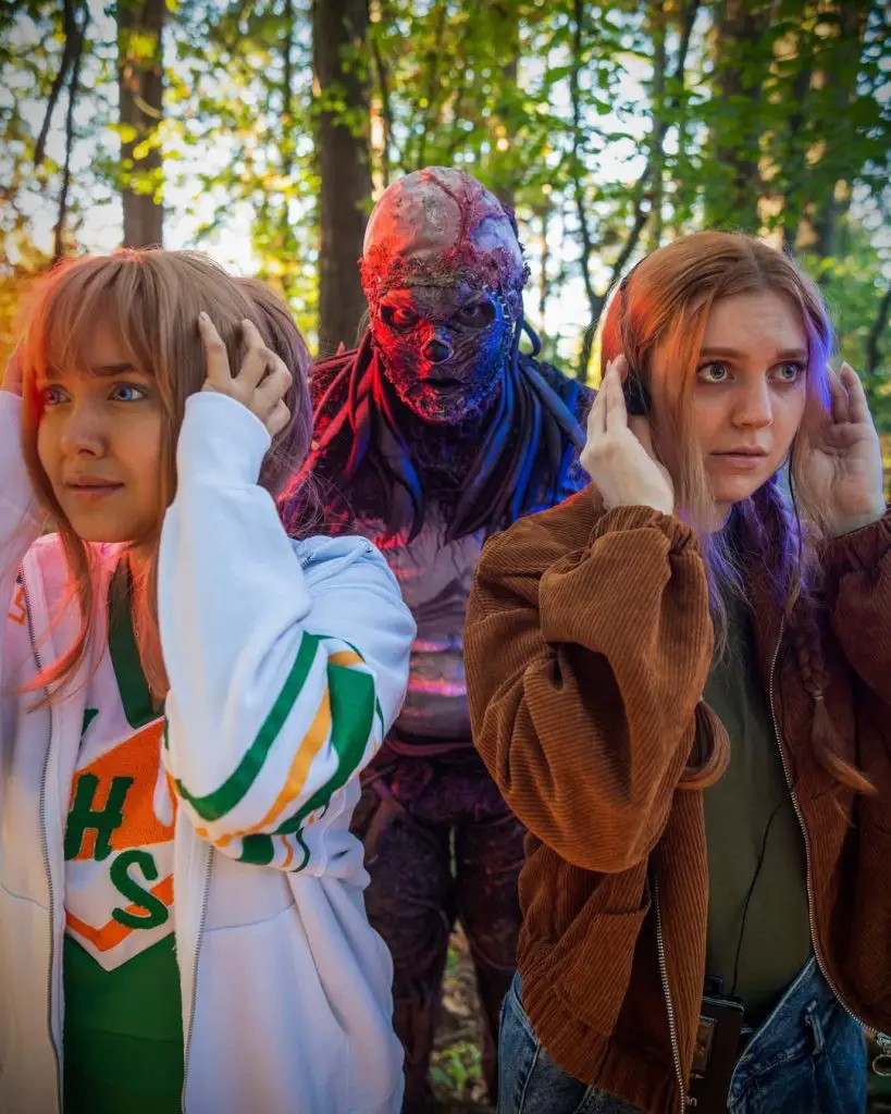 Eleven stranger things halloween costumes