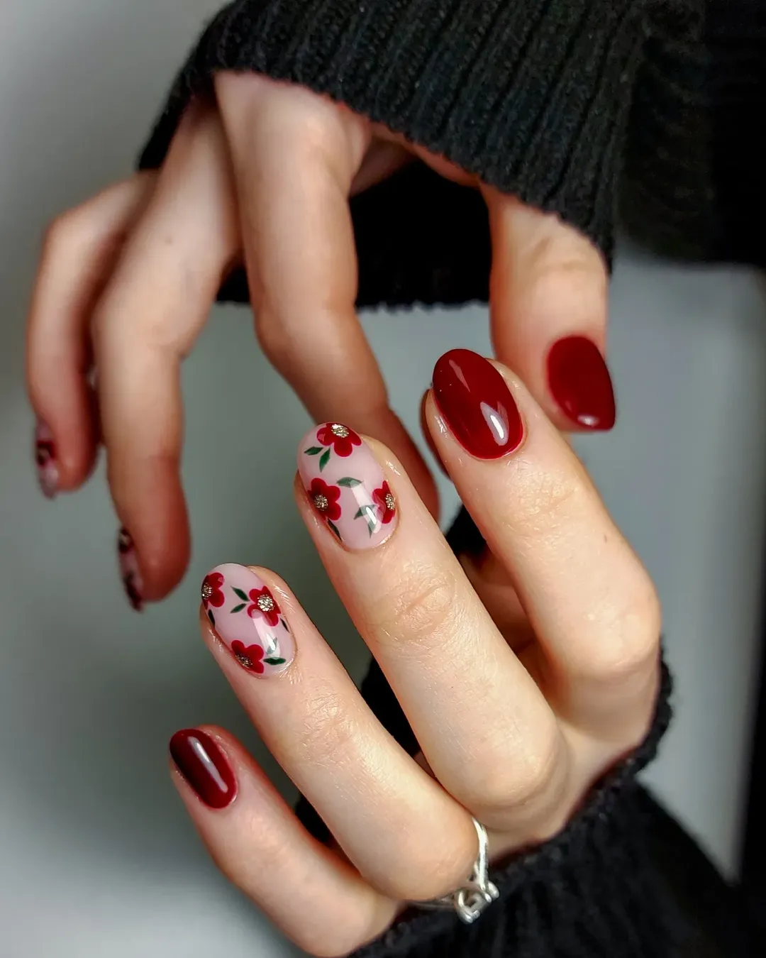 Autumn floral nail deas
