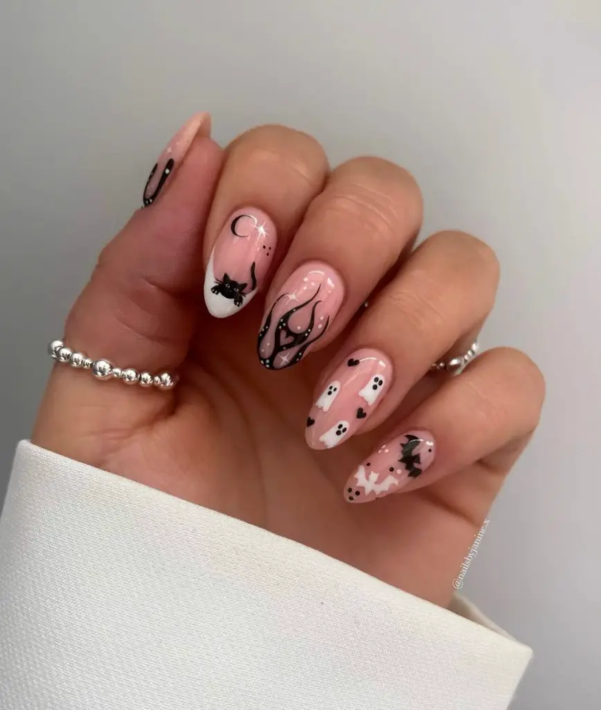Halloween monochrome nails