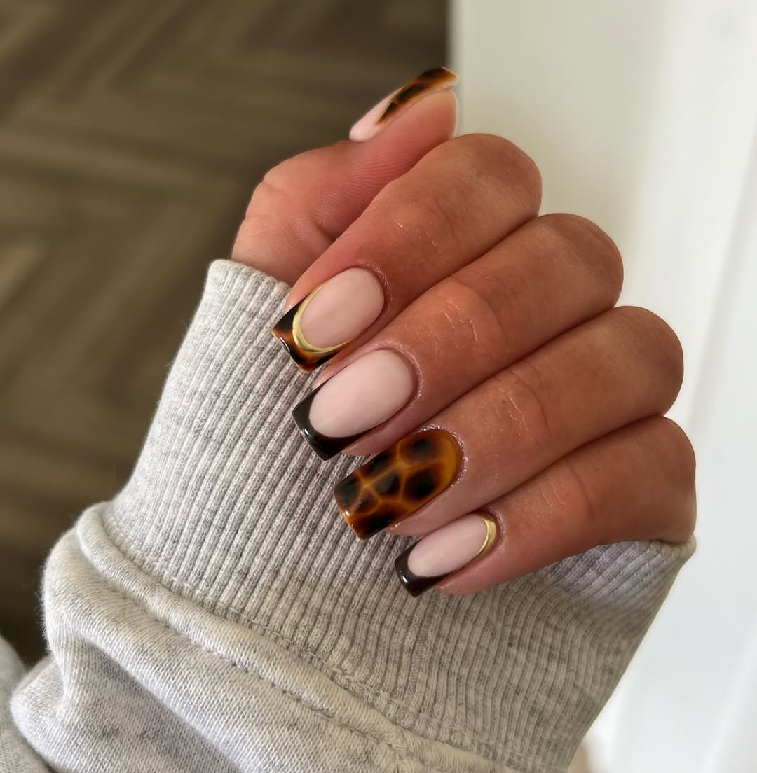 Tortie nails for autumn mani